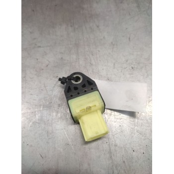Recambio de sensor airbag para toyota rav 4 (a3) luna referencia OEM IAM 8983133020  3 PINS