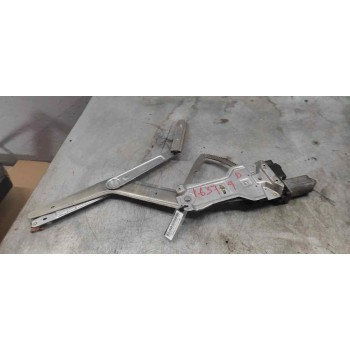 ELEVALUNAS DELANTERO DERECHO 104598102 6 PINS 
