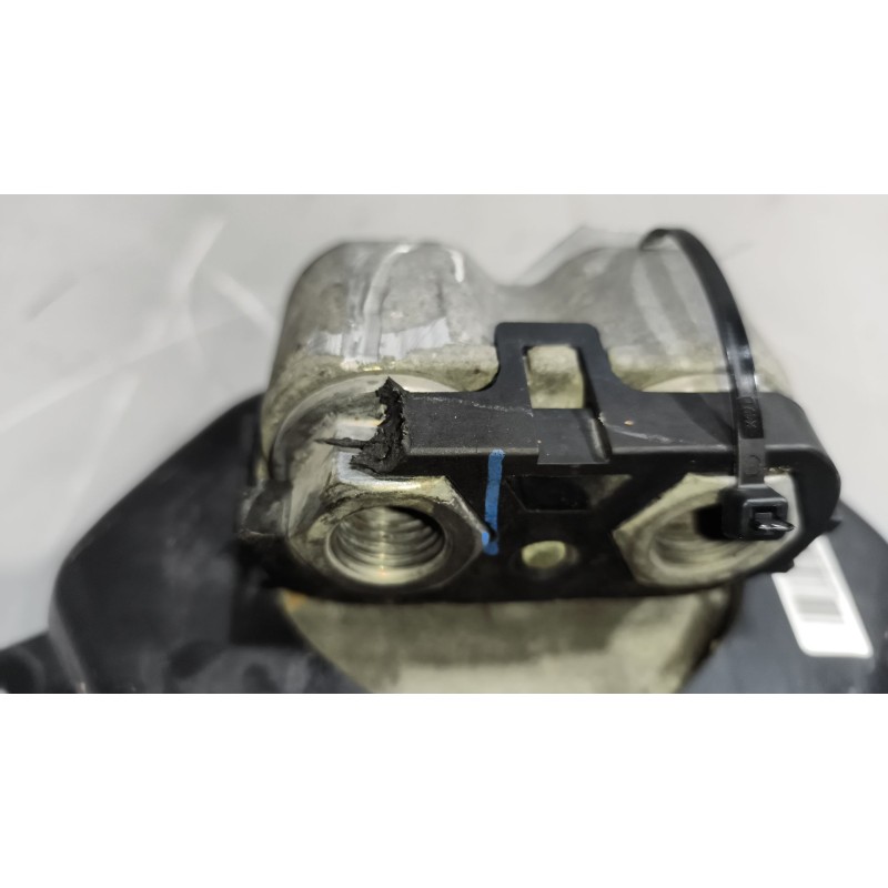 Recambio de soporte motor para volvo fh 500 referencia OEM IAM 21416525 - Blanco 3