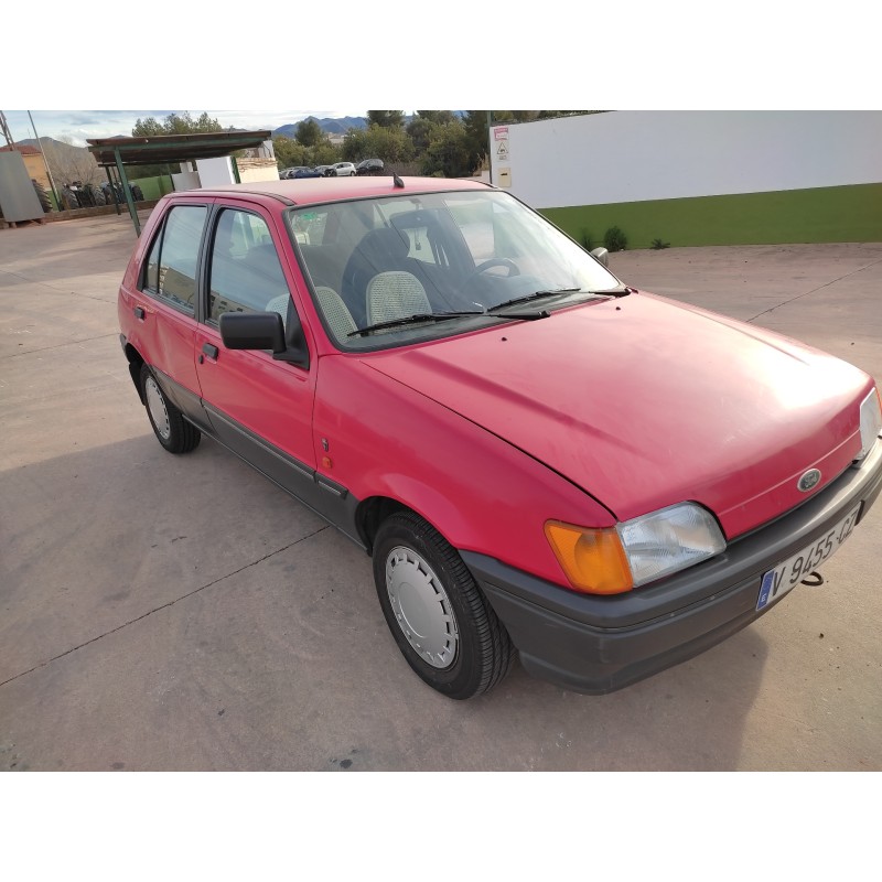 ford fiesta berl./courier del año 1989