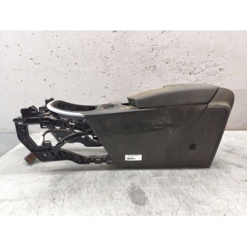 Recambio de apoyabrazos central para opel insignia berlina expression referencia OEM IAM   