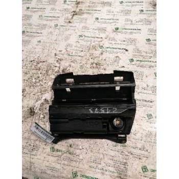 Recambio de cenicero para bmw serie 3 compact (e46) 2.0 16v referencia OEM IAM 51168268887A  