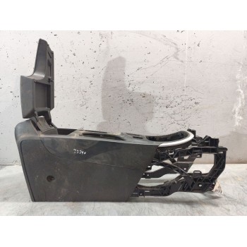 Recambio de apoyabrazos central para opel insignia berlina expression referencia OEM IAM   