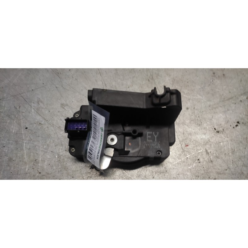 Recambio de cerradura puerta delantera derecha para opel astra g berlina 1.6 16v cat (z 16 xep / lj7) referencia OEM IAM 2444401 2