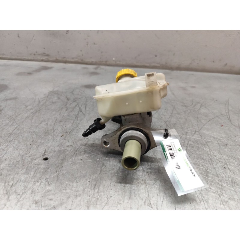 Recambio de bomba freno para ford fiesta (cbk) ambiente referencia OEM IAM 41230130 - Blanco 2