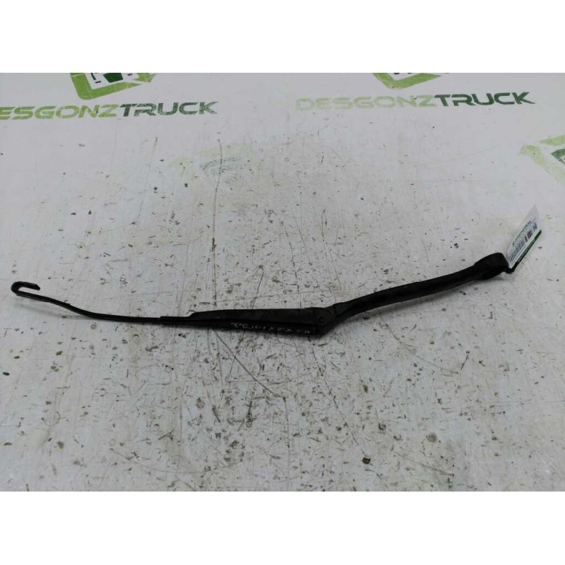 Recambio de brazo limpia delantero derecho para nissan primera berlina (p11) gx referencia OEM IAM   