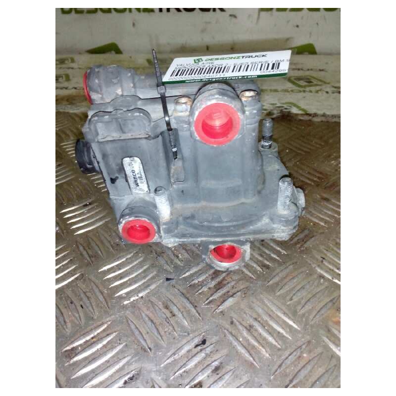 Recambio de valvula aire para mercedes-benz axor 2 - ejes serie / bm 944 1843 4x2 om 457 la l (largo) referencia OEM IAM 0044299 2