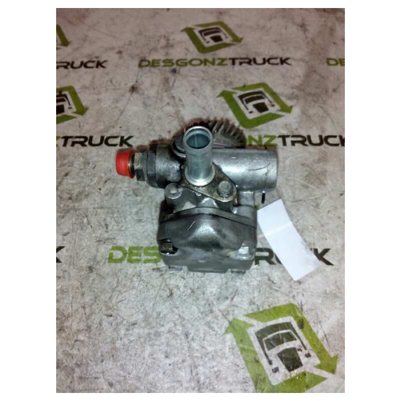 Recambio de bomba servodireccion para renault trucks mascott 160 dxi referencia OEM IAM 4818353  