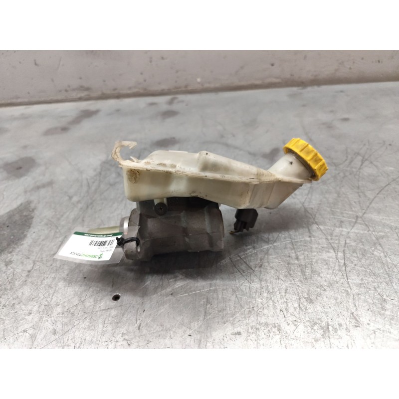Recambio de bomba freno para ford fiesta (cbk) ambiente referencia OEM IAM 41230130 - Blanco 3