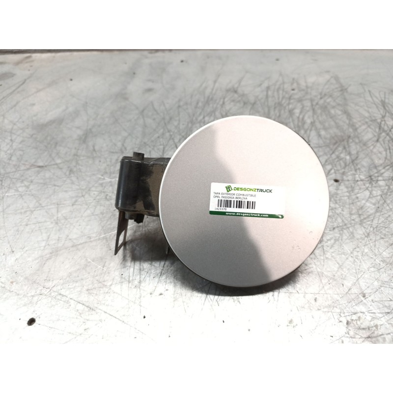 Recambio de tapa exterior combustible para opel insignia berlina expression referencia OEM IAM   