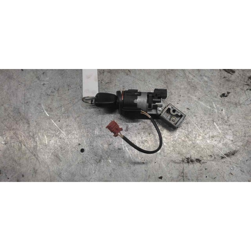 Recambio de conmutador de arranque para peugeot 207 xs pack referencia OEM IAM 36393600 - Negro 2