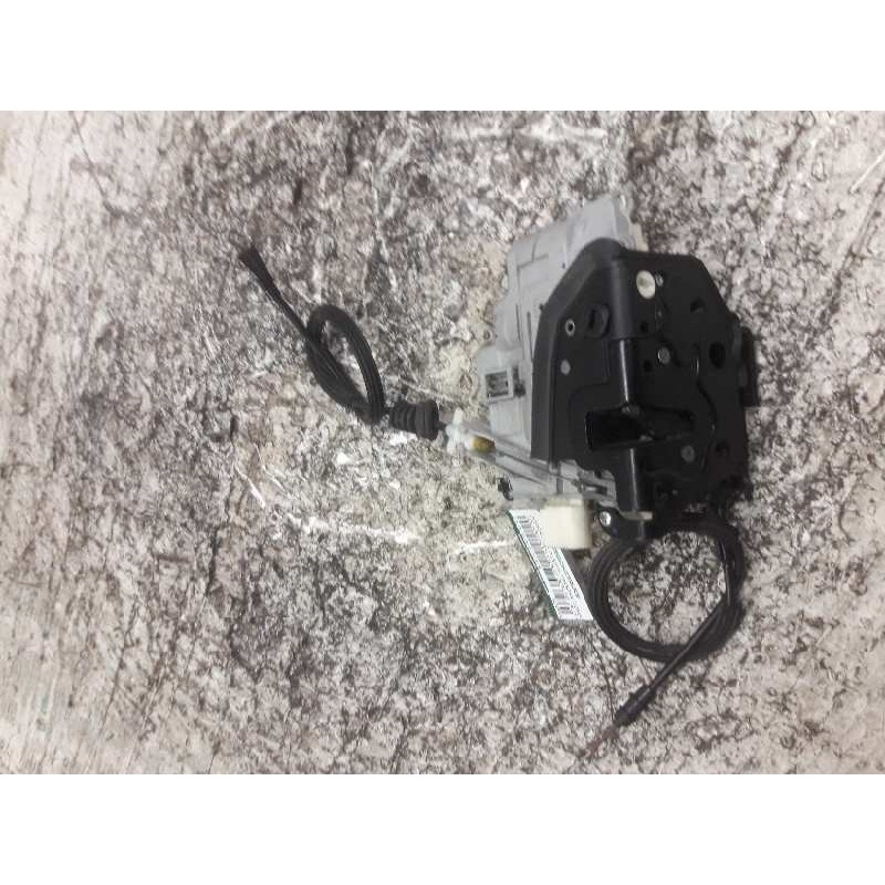 Recambio de cerradura puerta trasera derecha para volkswagen passat berlina (3c2) highline referencia OEM IAM 3C4839016A 7 PINS 