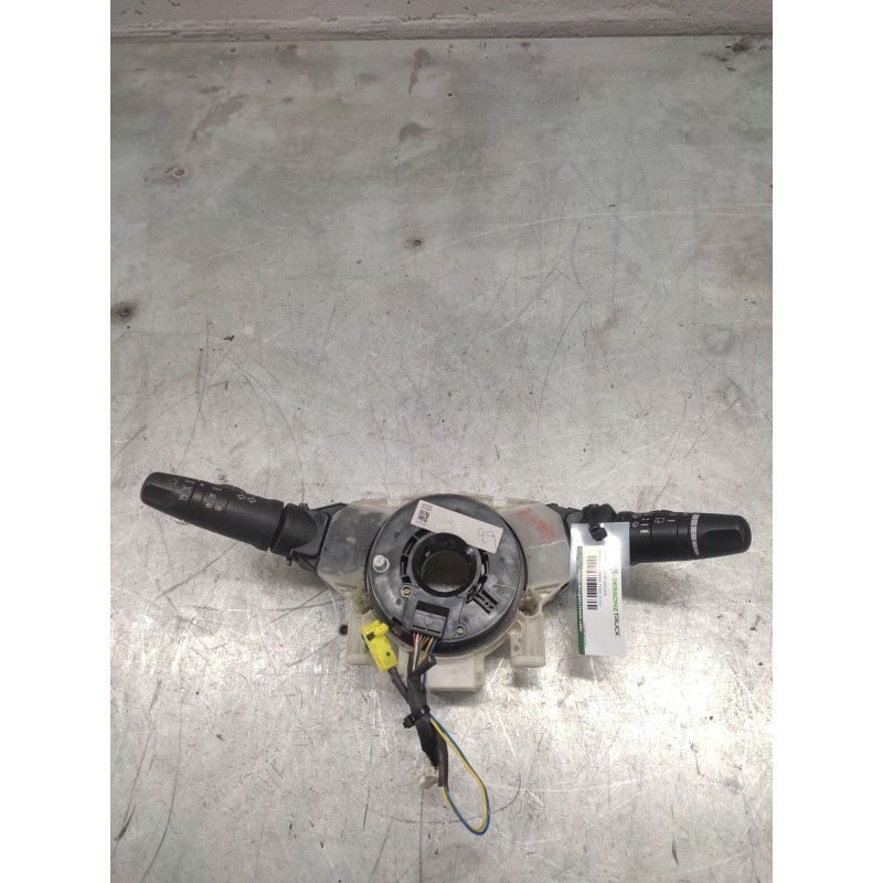 Recambio de mando multifuncion para nissan almera tino (v10) 2.2 dci referencia OEM IAM 25540AV600  25260AV765