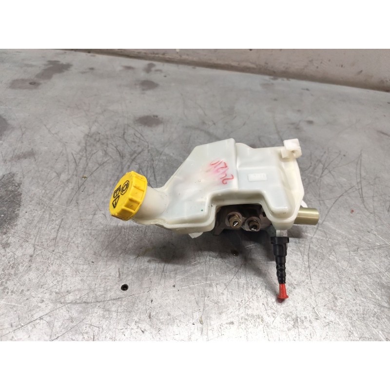 Recambio de bomba freno para ford fiesta (cbk) ambiente referencia OEM IAM 41230130 - Blanco 5