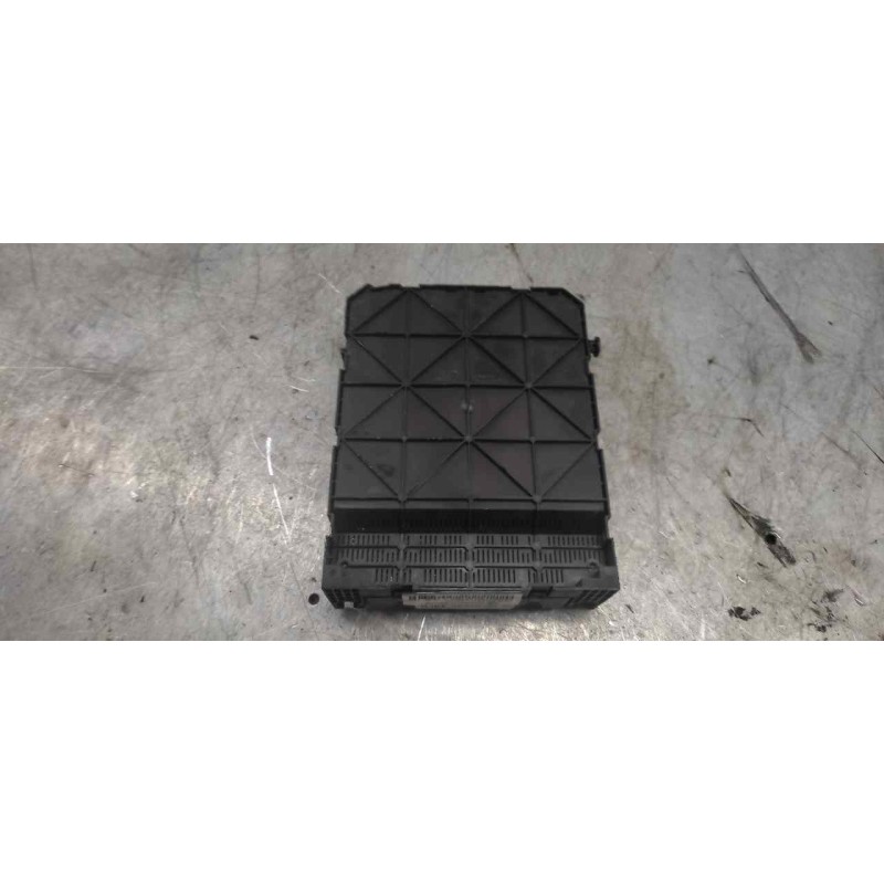 Recambio de caja reles / fusibles para peugeot 207 xs pack referencia OEM IAM 9659285580 BSI - Negro 2