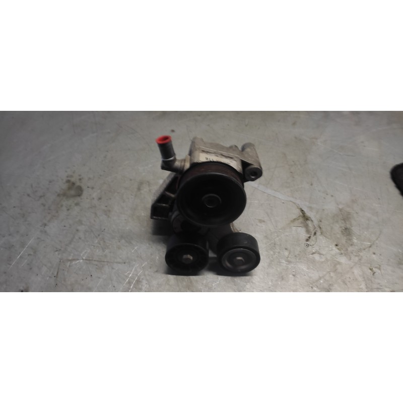 Recambio de bomba servodireccion para fiat ducato combi 15 (desde 03.02) 2.3 jtd  batalla 3200 mm referencia OEM IAM 504000927  