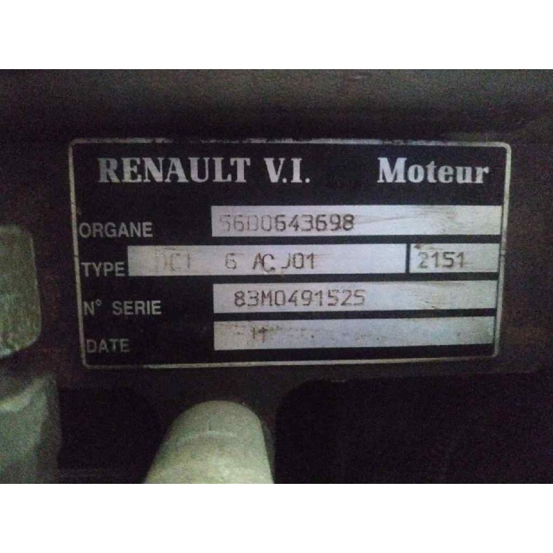 Recambio de despiece motor para renault hd 250.18 premium e2 fg modelo 250.18 184 kw cabina para dormir referencia OEM IAM DCI6A