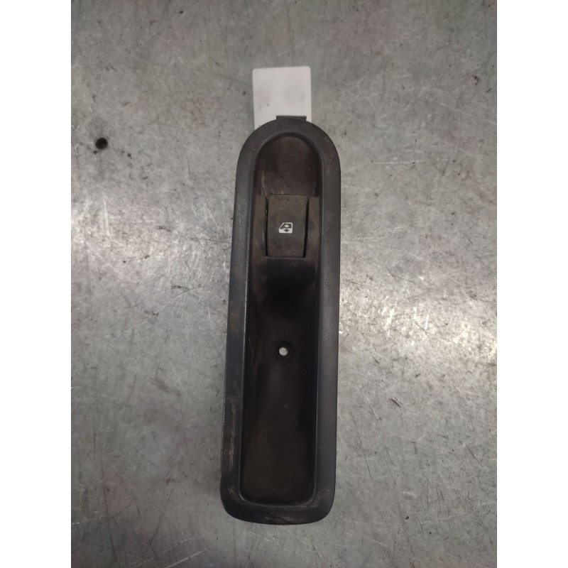 Recambio de mando elevalunas trasero izquierdo para renault scenic ii authentique referencia OEM IAM  6 PINS 