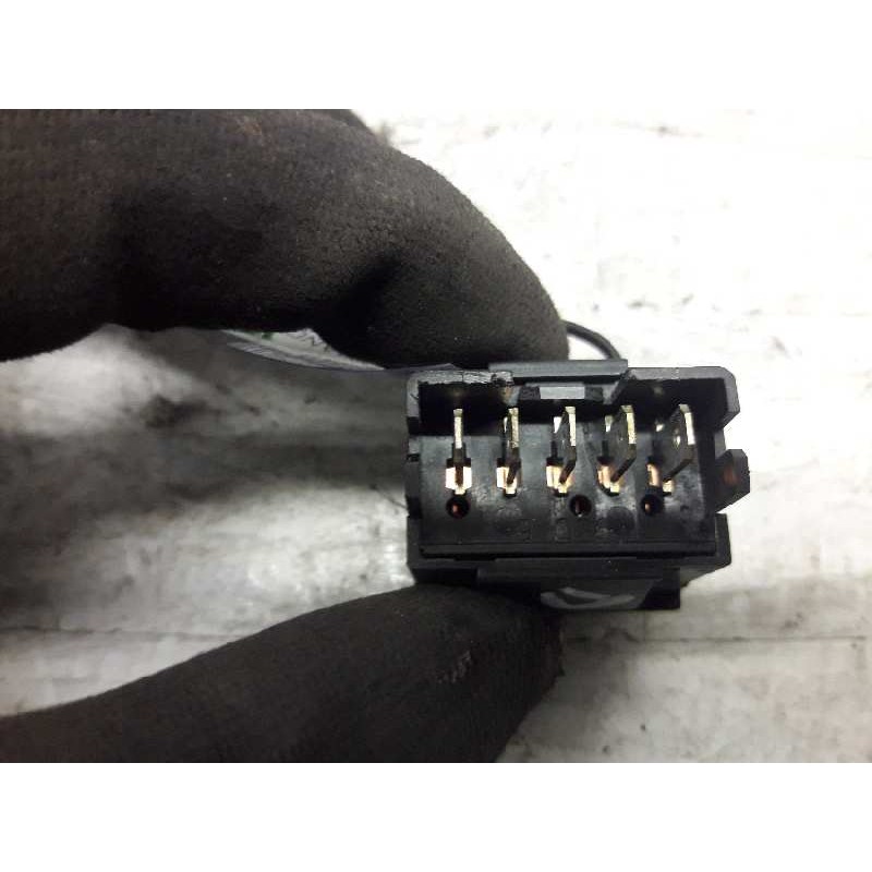 Recambio de mando elevalunas delantero derecho para peugeot 406 berlina (s1/s2) srdt referencia OEM IAM - Rojo 2