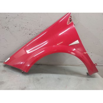 ALETA DELANTERA IZQUIERDA 
