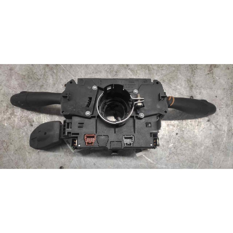 Recambio de mando multifuncion para peugeot 207 confort referencia OEM IAM 96630732XT - Blanco 3