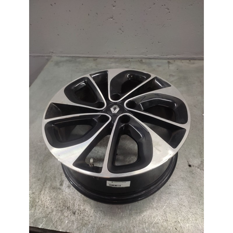 Recambio de llanta para renault laguna grandtour iii authentique referencia OEM IAM 7JX17  5 TORNILLOS