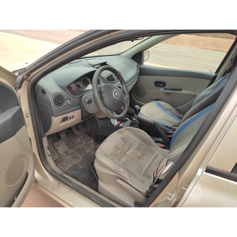 RENAULT CLIO III