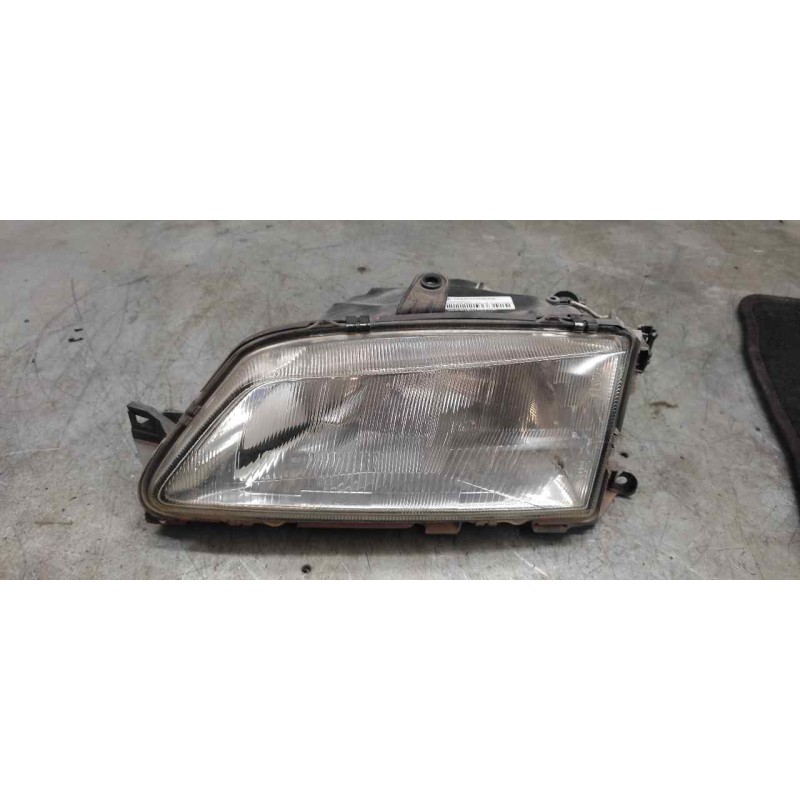 Recambio de faro izquierdo para peugeot 306 berlina 3/5 puertas (s1) graffic referencia OEM IAM   