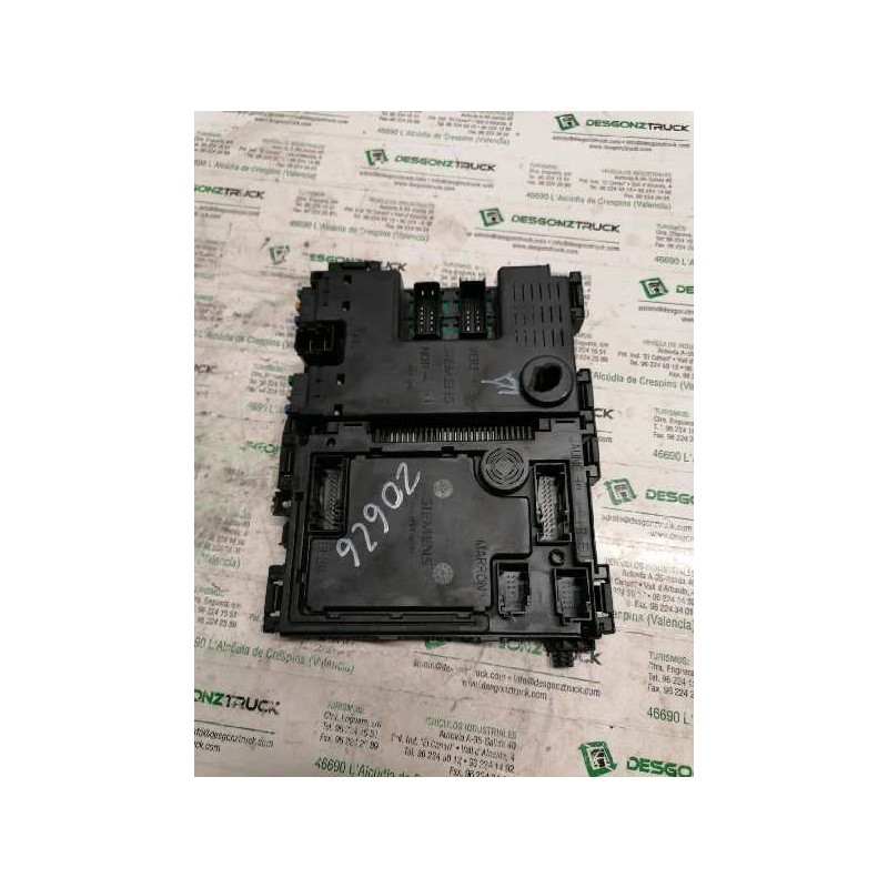 Recambio de caja reles / fusibles para peugeot 206 berlina xt referencia OEM IAM 9626460880 S105872300G 