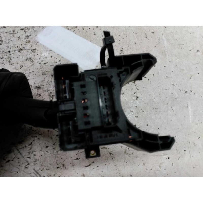 Recambio de mando limpia para audi tt (8n3/8n9) 1.8 t coupe (132kw) referencia OEM IAM 202852ATW - Blanco 2