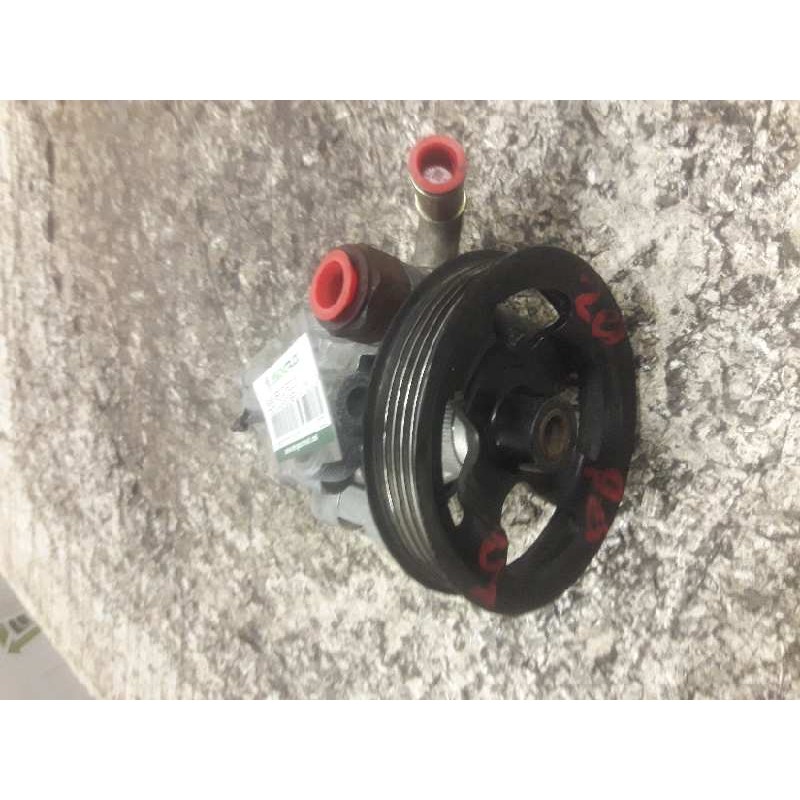 Recambio de bomba direccion para toyota avensis berlina (t25) 2.0 d4-d executive sedán (4-ptas) referencia OEM IAM 52020