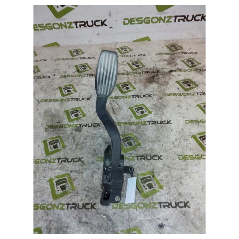 Recambio de pedal acelerador para iveco daily caja cerrada (1999 =>) 35 - c 15 caja cerrada referencia OEM IAM 0281002632 504061 - Rojo
