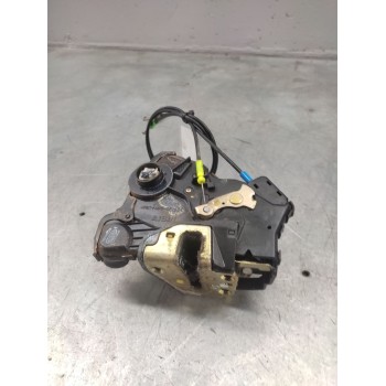 CERRADURA PUERTA DELANTERA IZQUIERDA 
