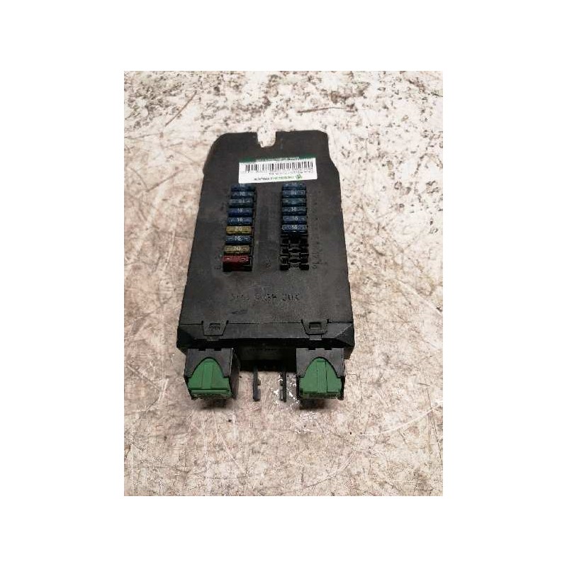 Recambio de caja reles / fusibles para mercedes-benz vito (w638) combi 112 cdi (638.194) referencia OEM IAM 0005400650 08501002 - Blanco 2