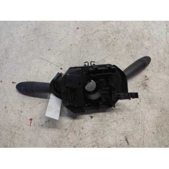 Recambio de mando multifuncion para fiat punto berlina (188) 1.2 16v cat referencia OEM IAM A223  