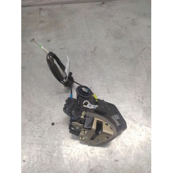 CERRADURA PUERTA TRASERA DERECHA 