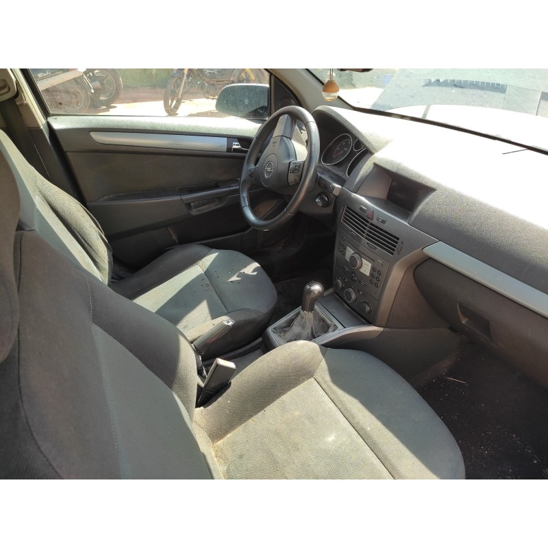 OPEL ASTRA H BERLINA