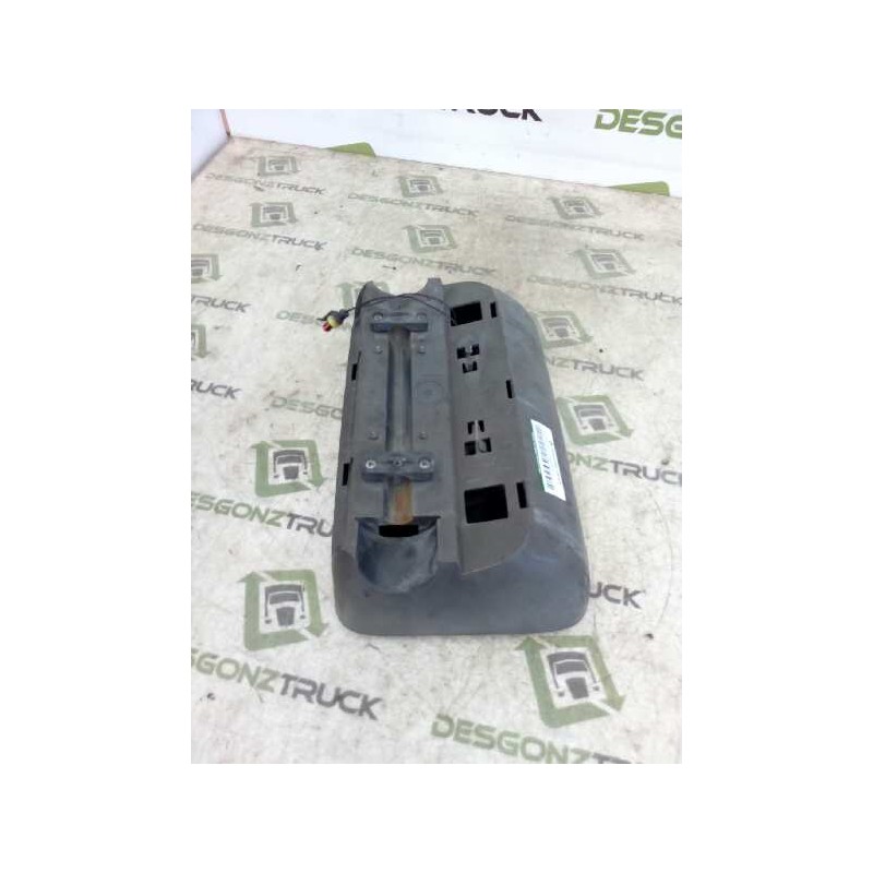 Recambio de retrovisor izquierdo para iveco trucks eurotech mh 190 e 35 (352cv) referencia OEM IAM   