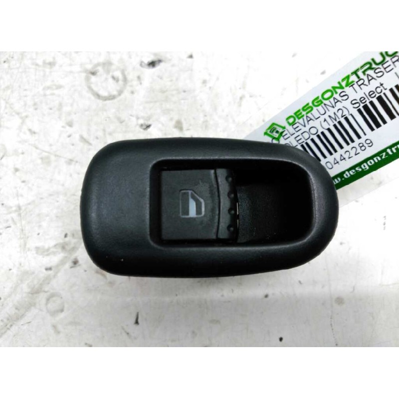 Recambio de mando elevalunas trasero derecho para seat toledo (1m2) select referencia OEM IAM 1M0959855  