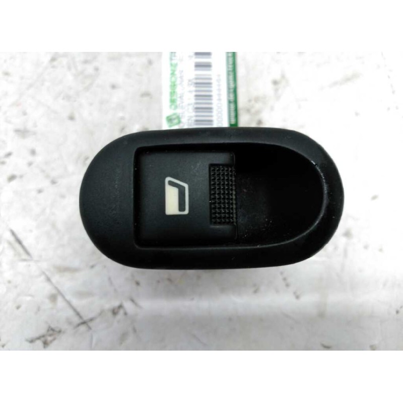 Recambio de mando elevalunas delantero derecho para citroën c3 1.4 sx referencia OEM IAM 96605364XT  