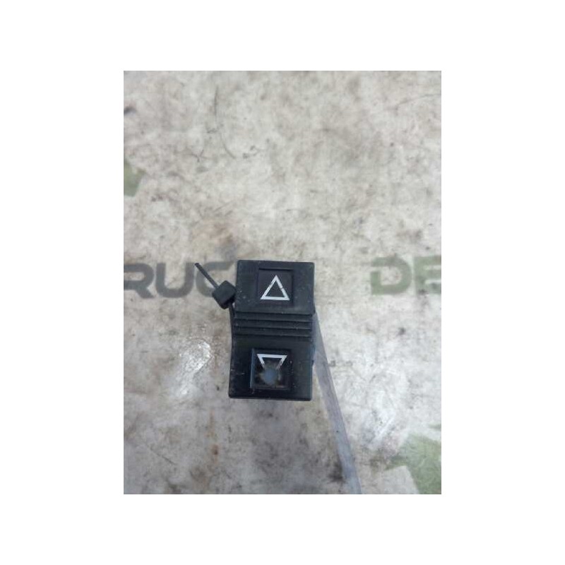 Recambio de mando elevalunas delantero izquierdo para renault trucks midliner m 180.10/c (175cv) referencia OEM IAM   