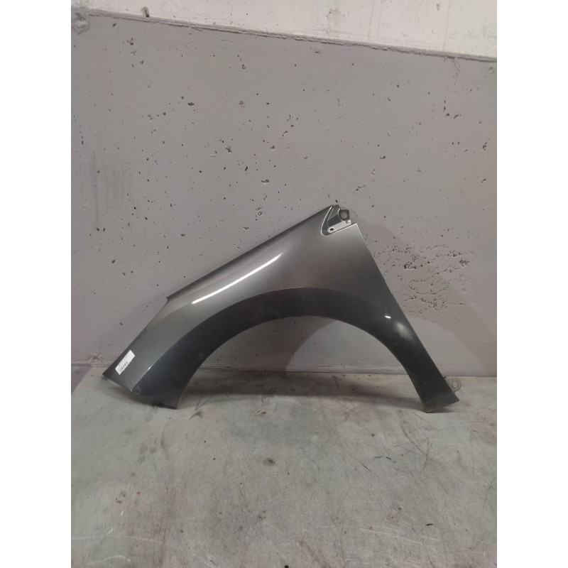 Recambio de aleta delantera izquierda para peugeot 308 confort referencia OEM IAM   