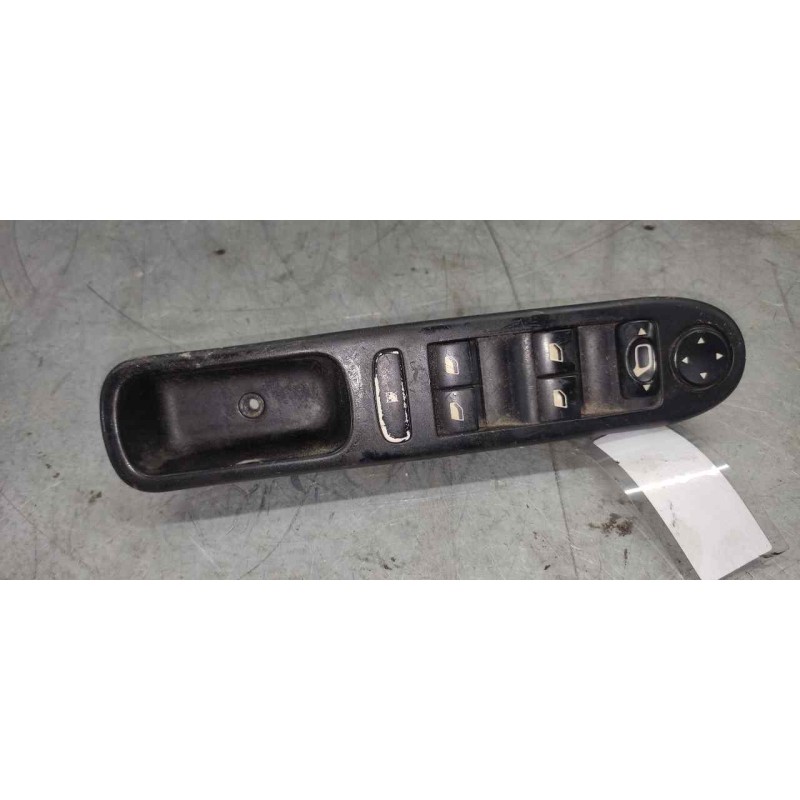 Recambio de mando elevalunas delantero izquierdo para peugeot 307 (s1) xs referencia OEM IAM 96498421XT  