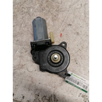 MOTOR ELEVALUNAS DELANTERO DERECHO 0130821939 2 PINS 