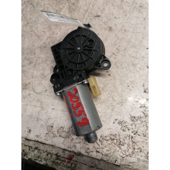Recambio de motor elevalunas delantero derecho para ford fiesta (cbk) ambiente referencia OEM IAM 0130821939 2 PINS 
