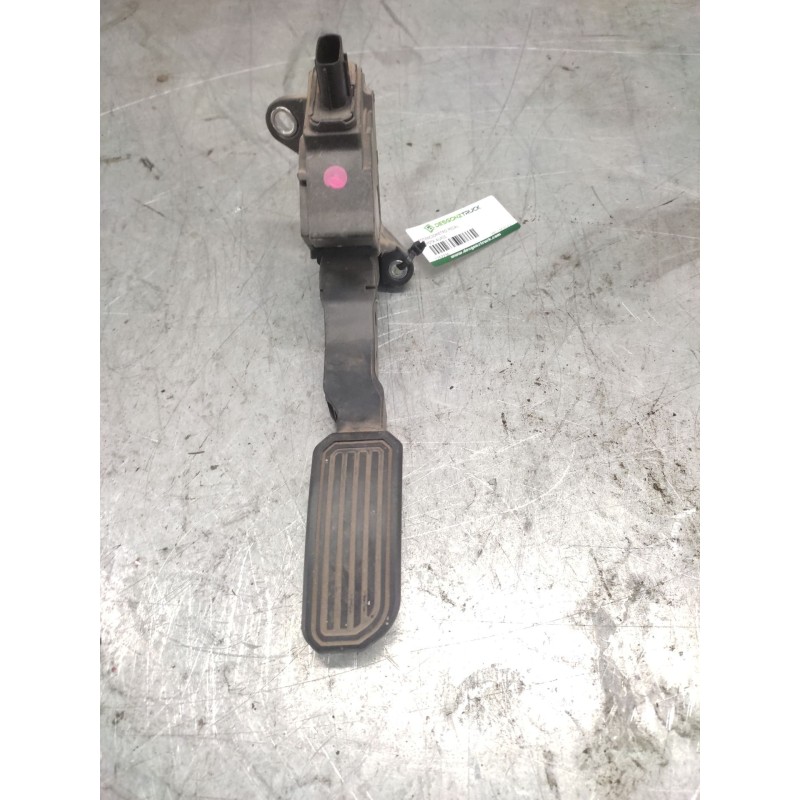 Recambio de potenciometro pedal para toyota auris active referencia OEM IAM 7811002022  6 PINS