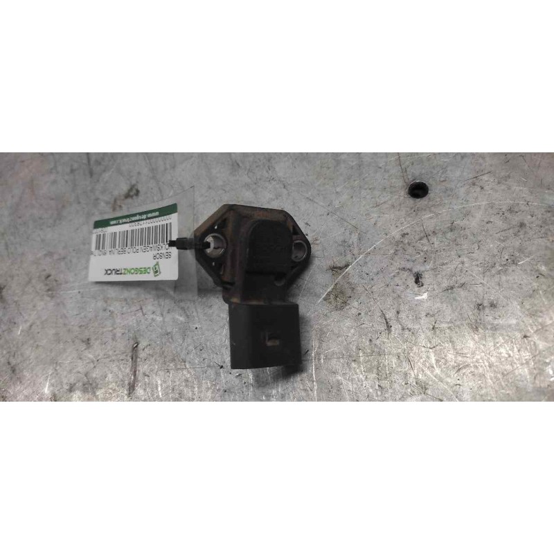 Recambio de sensor para volkswagen polo berlina (6n2) trendline referencia OEM IAM 0281002177 038906051 4 PINS