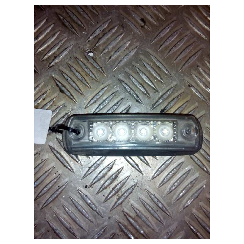 Recambio de piloto luz galibo izquierdo para man tgx 18.xxx fg / 4x2 ll xl referencia OEM IAM 81252606121  