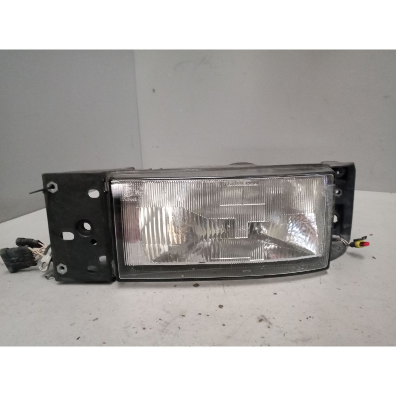 Recambio de faro izquierdo para iveco eurocargo 5.9 diesel referencia OEM IAM   