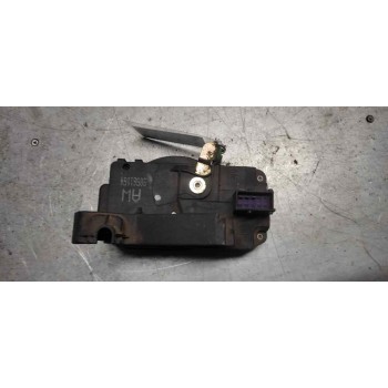 Recambio de cerradura puerta delantera derecha para opel astra g berlina 2.0 dti referencia OEM IAM 90561154 3 PINS 